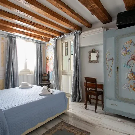 Apartment S. Maurizio -