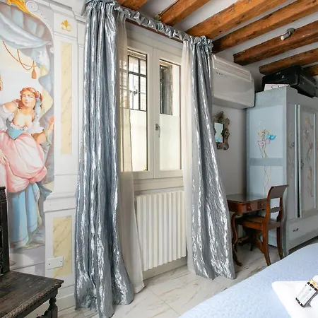 Apartment S. Maurizio -