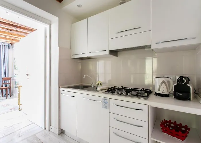 شقة S. Maurizio - البندقية